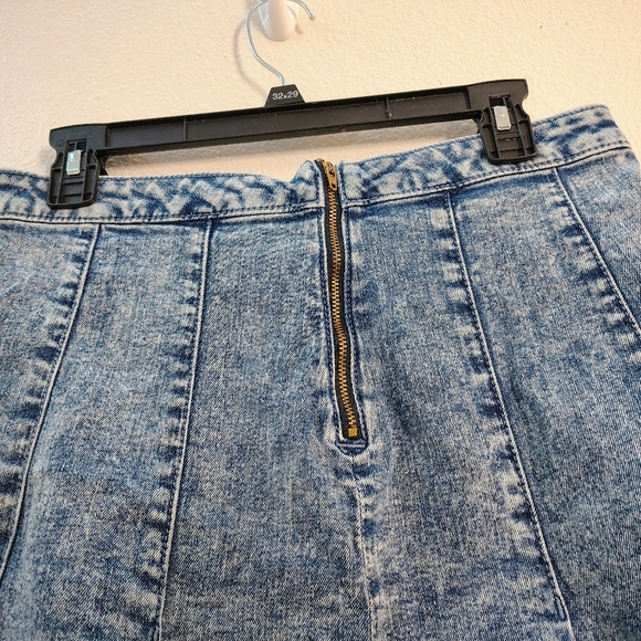 No Boundaries Classic Blue Denim Pleated A-line Mini Skirt Zip Back Sz Small - Picture 8 of 8